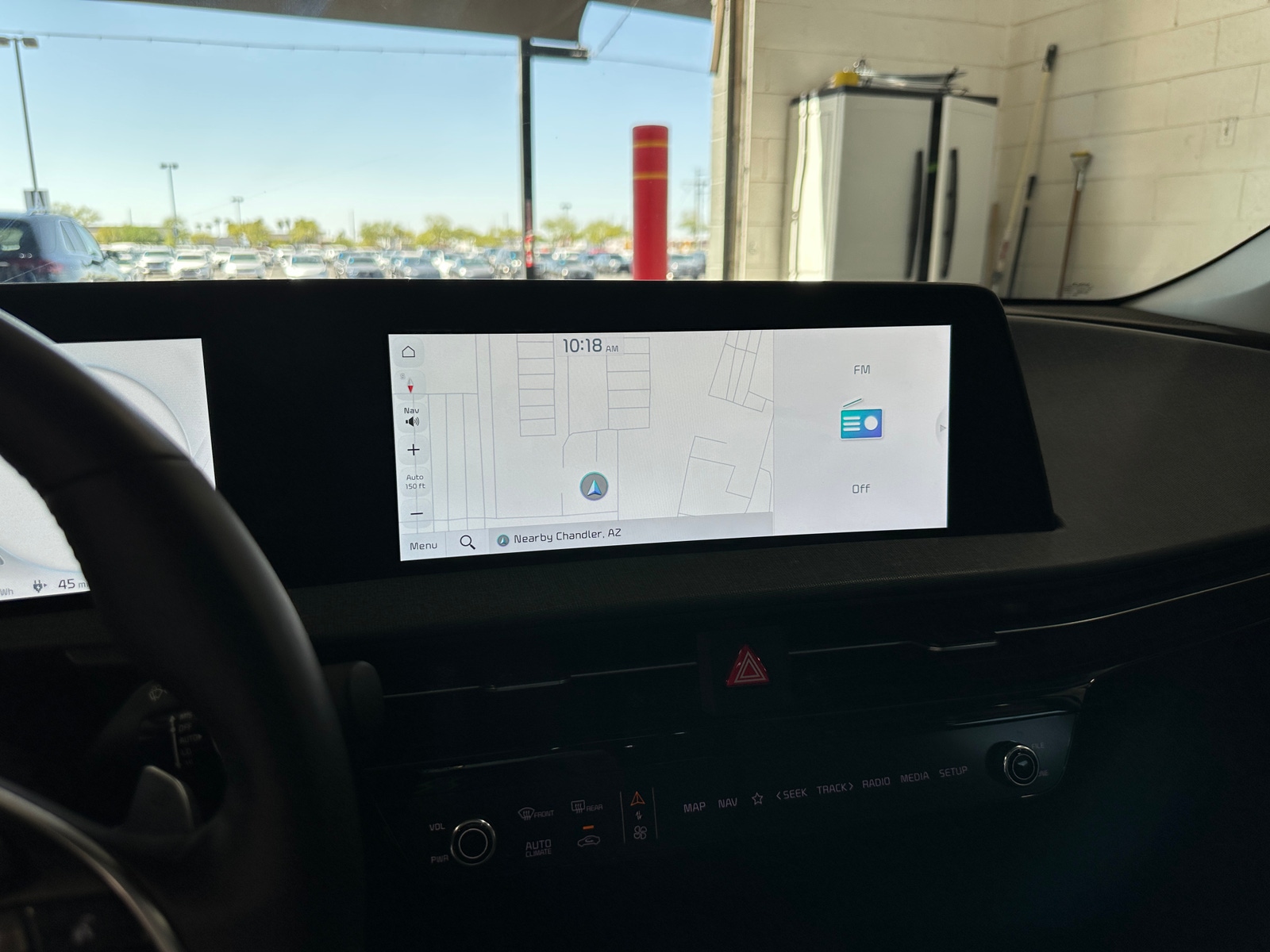 Thumbnail: 2022 Kia EV6 - 3