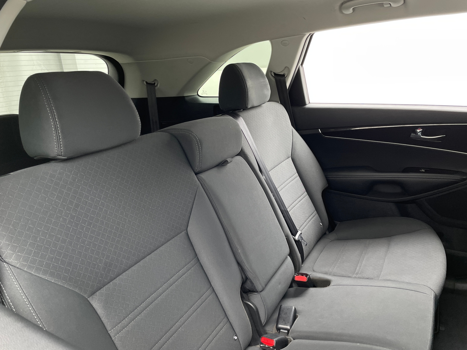 Thumbnail: 2020 Kia Sorento - 6