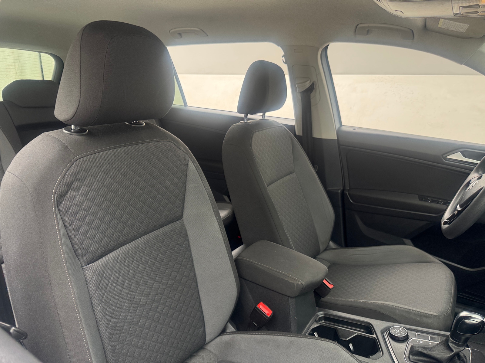 Thumbnail: 2019 Volkswagen Tiguan - 2