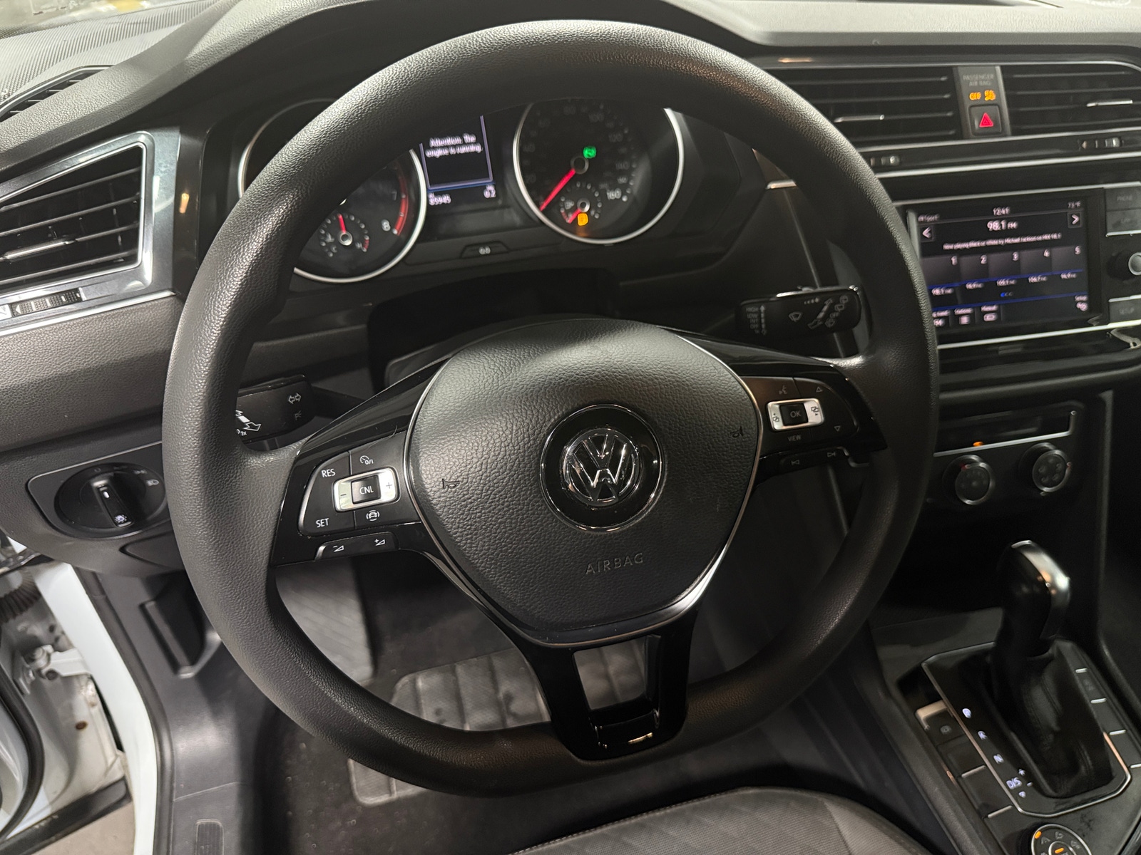 Thumbnail: 2019 Volkswagen Tiguan - 5