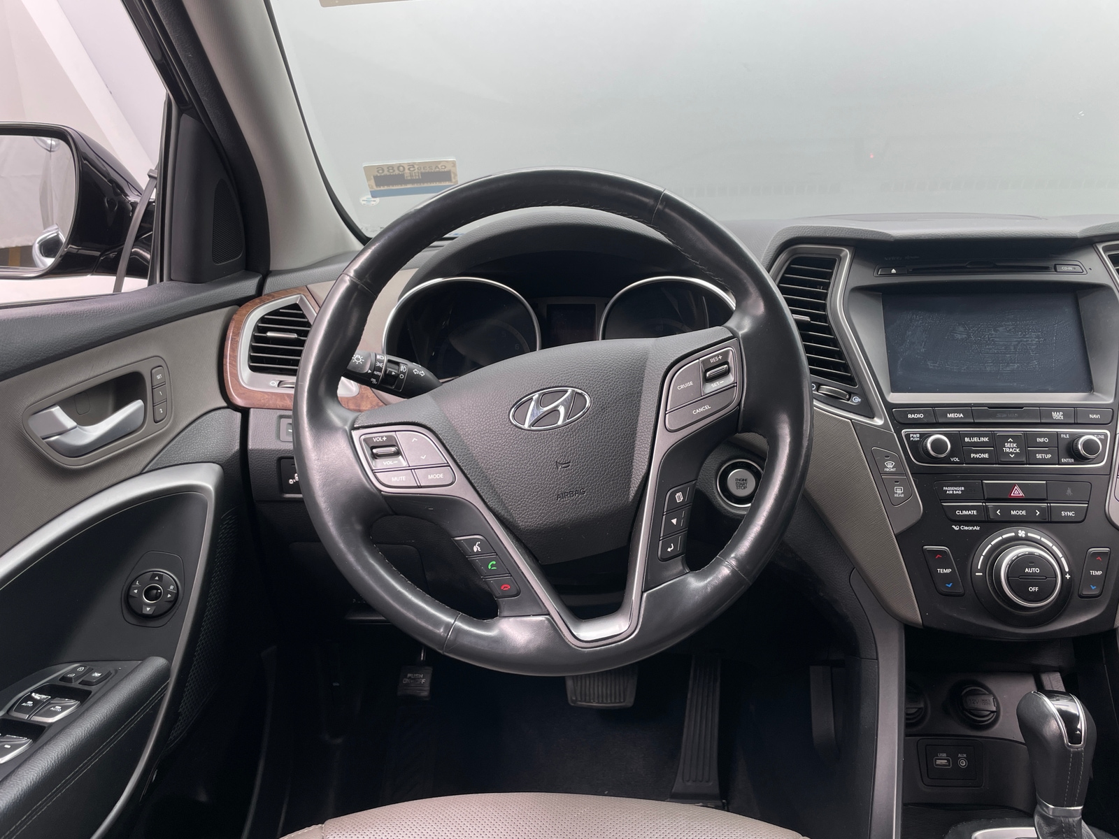 Thumbnail: 2018 Hyundai Santa Fe - 4