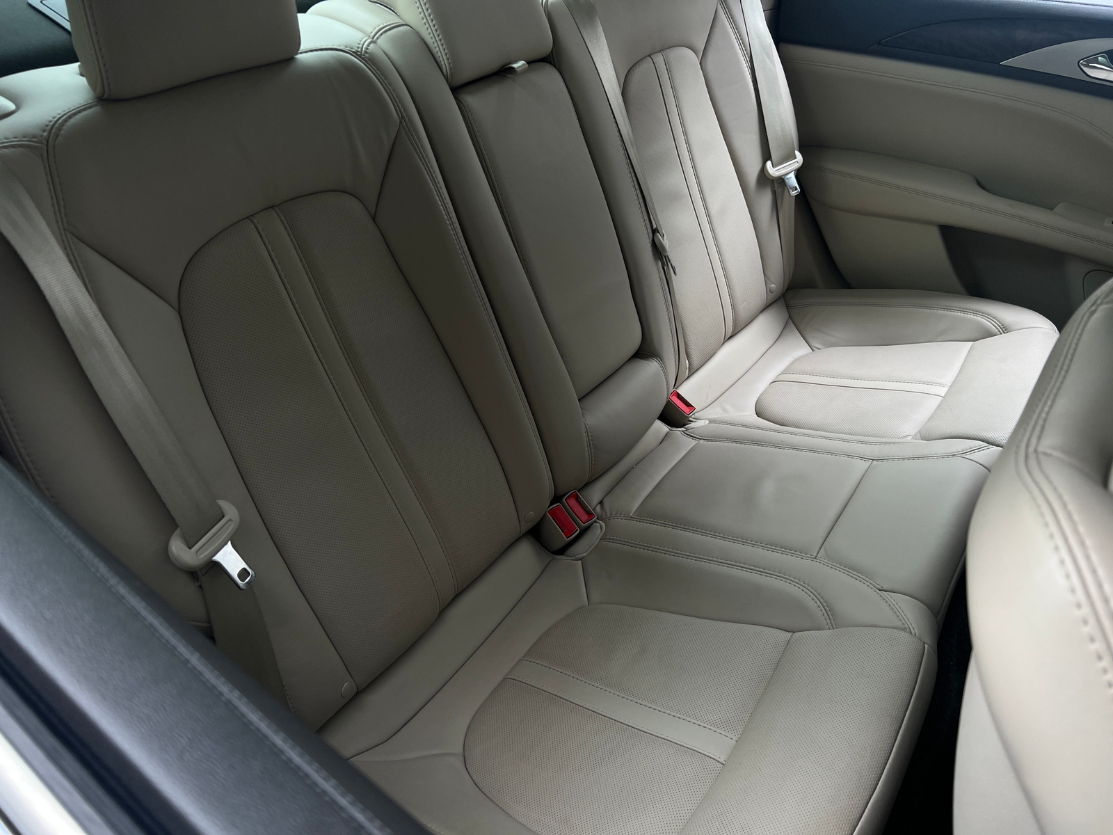 Thumbnail: 2017 Lincoln MKZ - 5