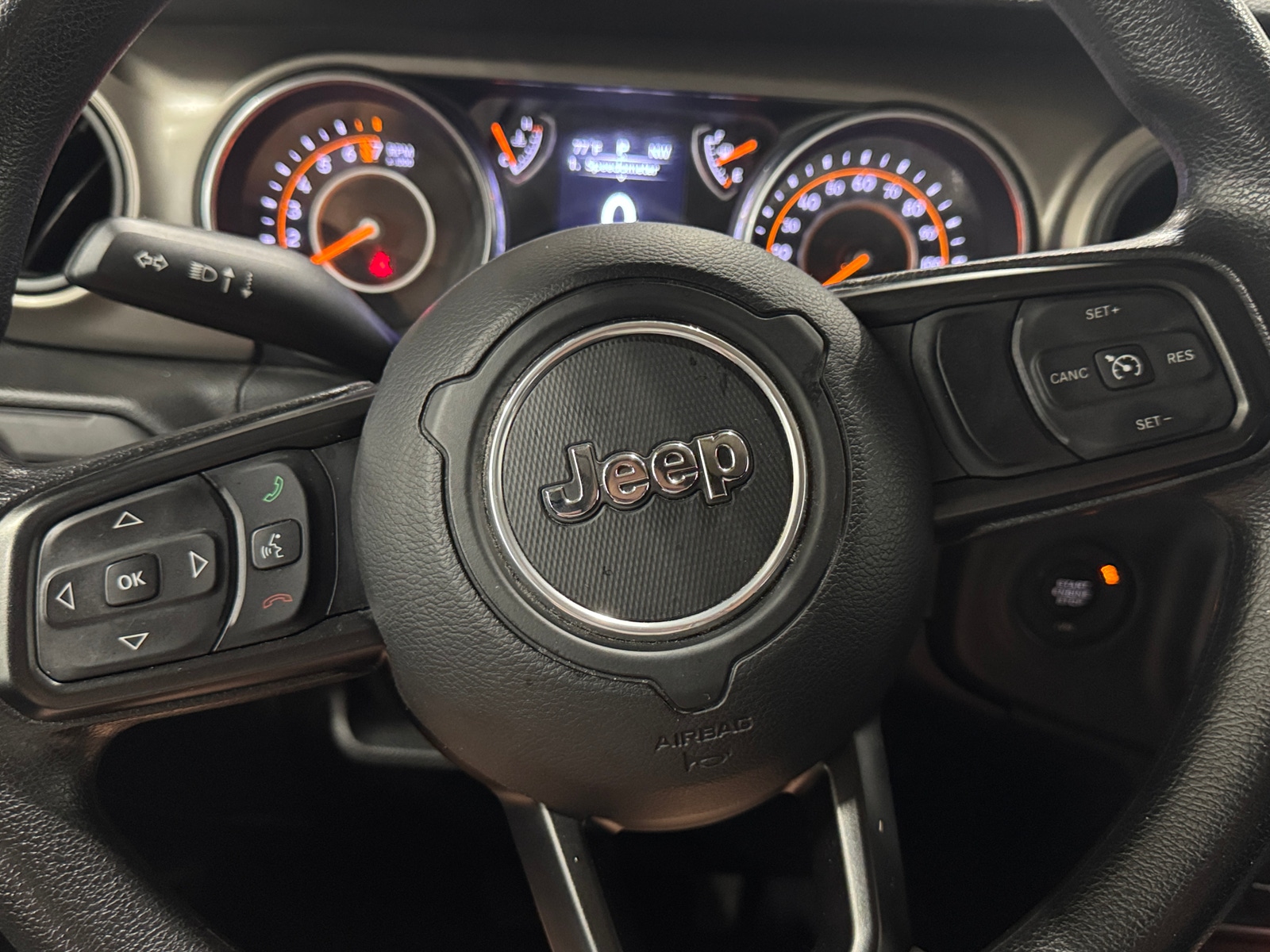 Thumbnail: 2018 Jeep Wrangler - 5