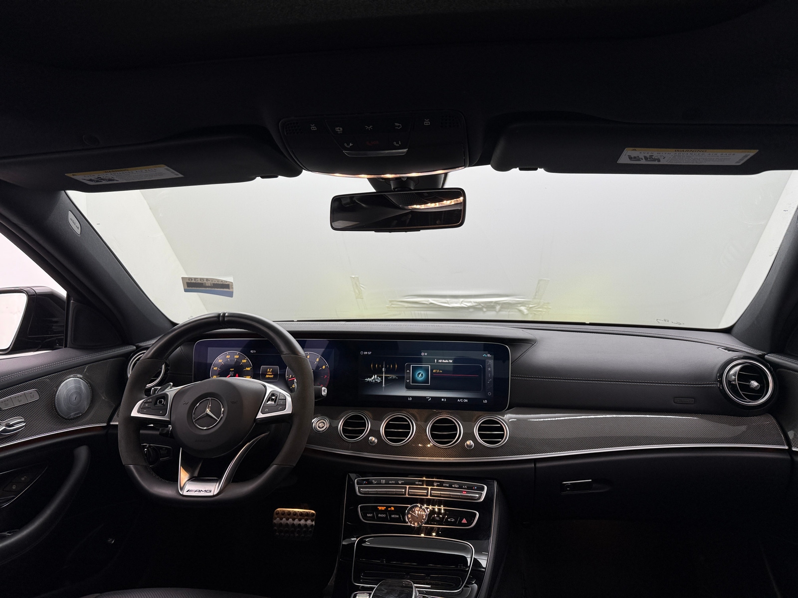 Thumbnail: 2018 Mercedes-Benz E-Class - 2