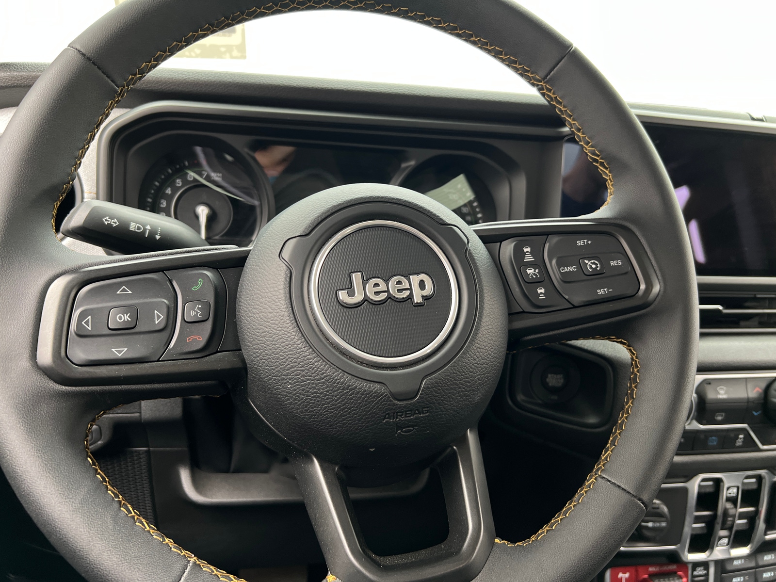 Thumbnail: 2024 Jeep Wrangler - 5