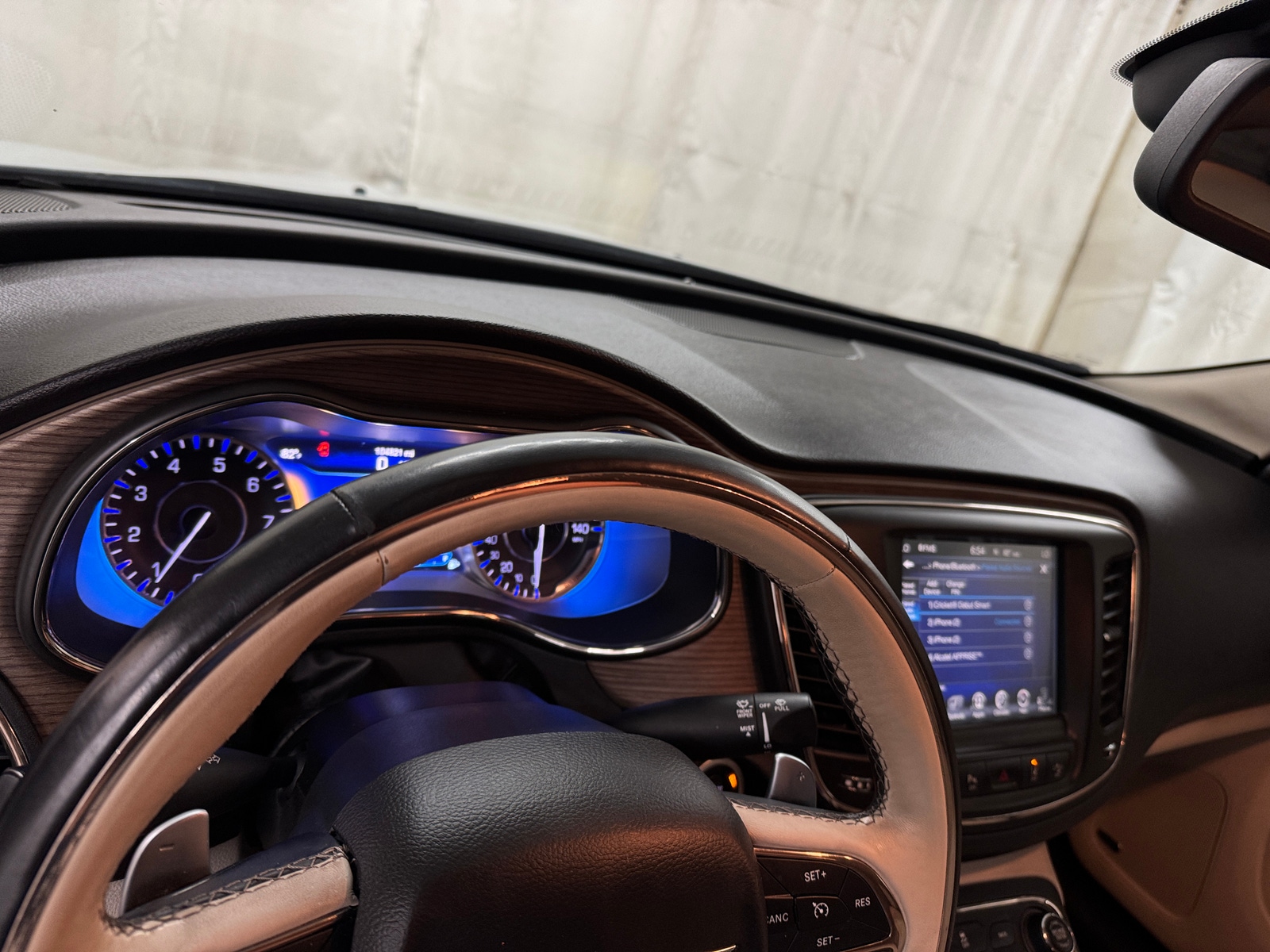 Thumbnail: 2015 Chrysler 200 - 2