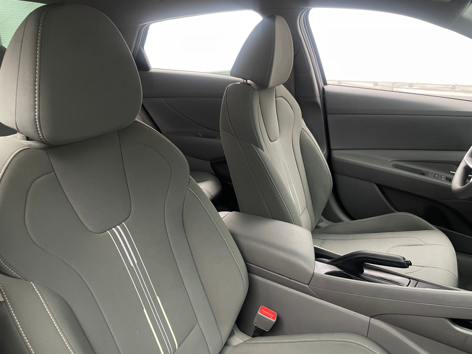 Thumbnail: 2023 Hyundai Elantra - 2