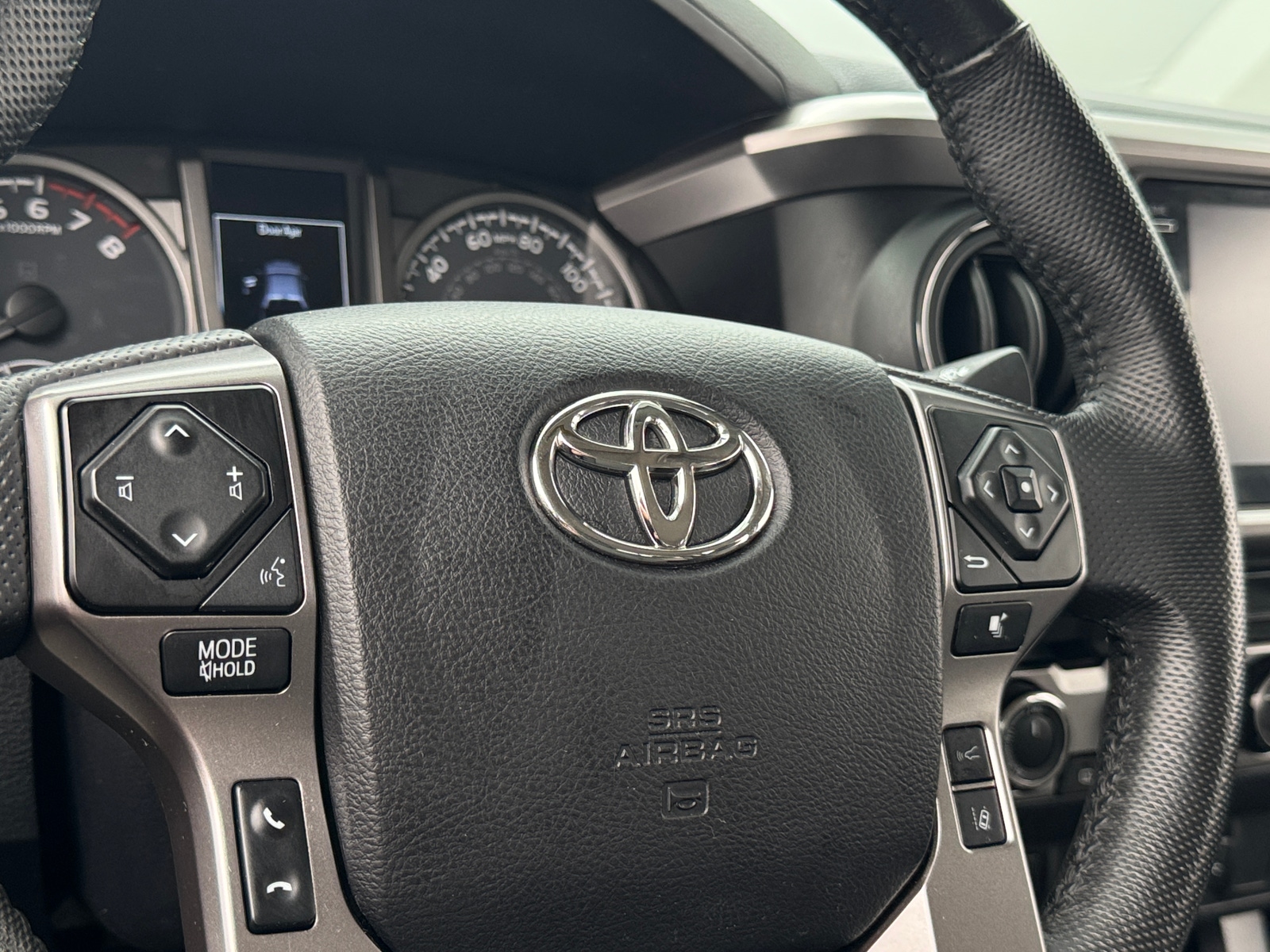 Thumbnail: 2022 Toyota Tacoma - 5
