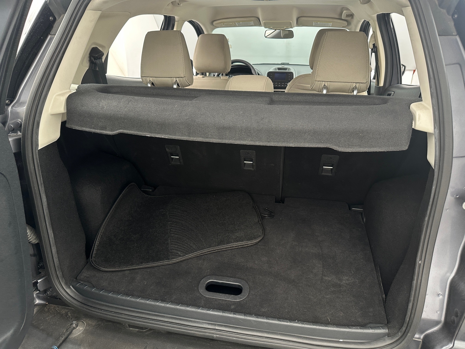Thumbnail: 2019 Ford EcoSport - 7