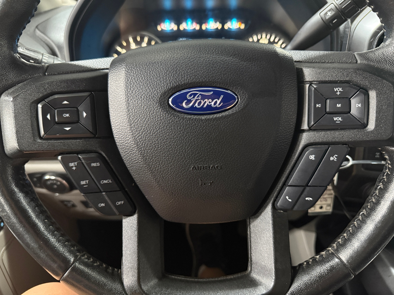 Thumbnail: 2018 Ford Econoline - 5