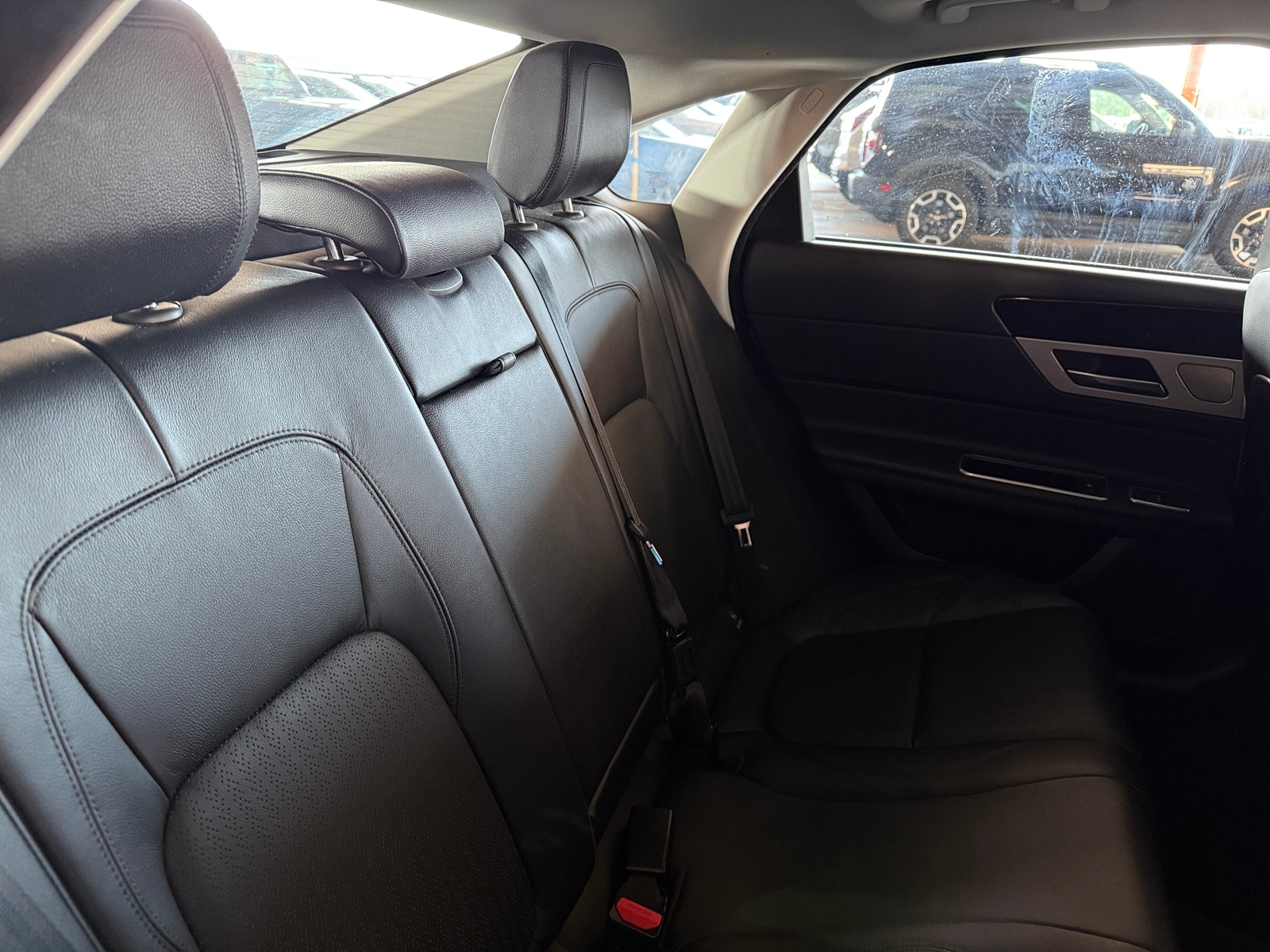 Thumbnail: 2016 Jaguar XF - 5