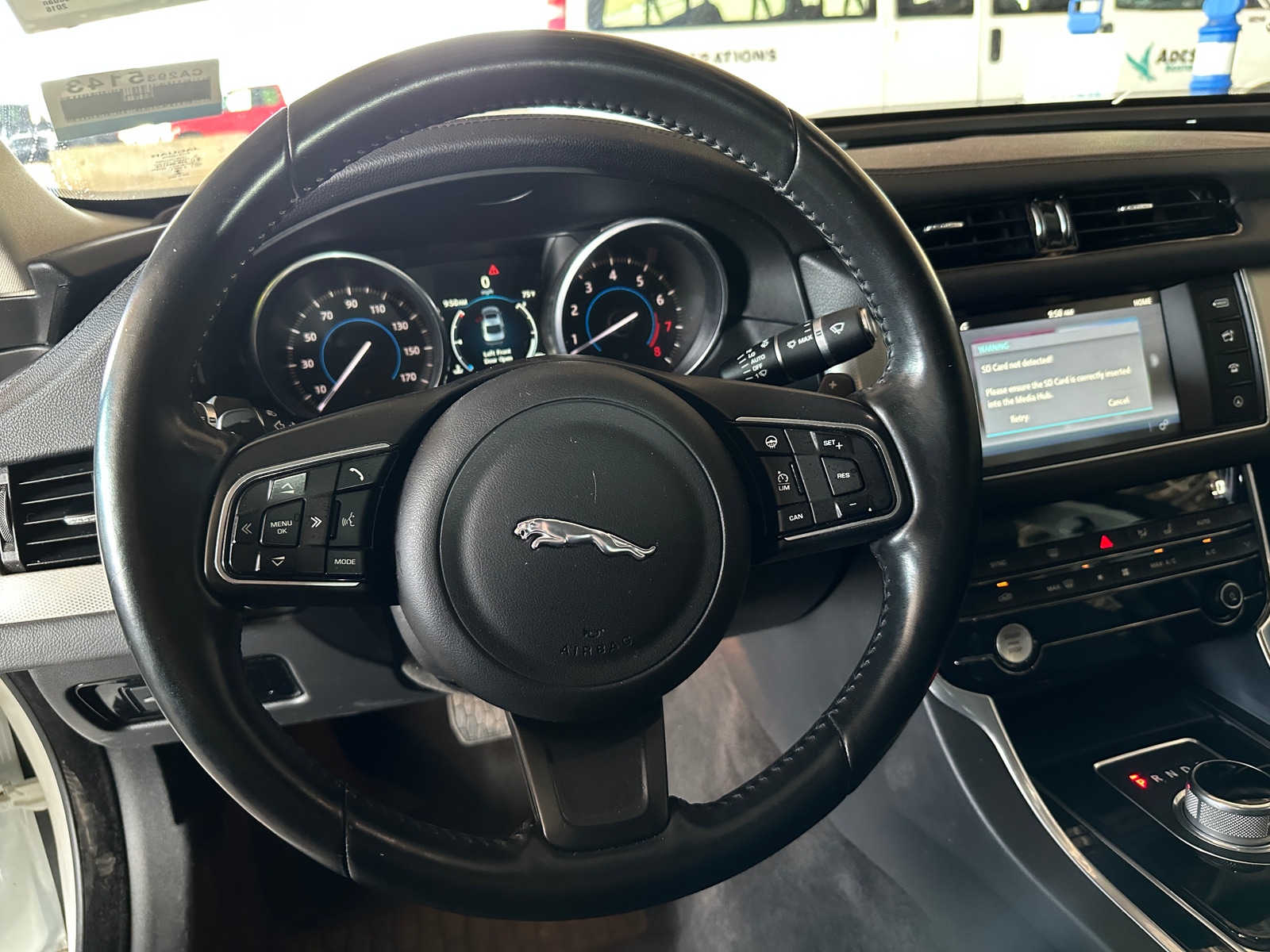 Thumbnail: 2016 Jaguar XF - 4