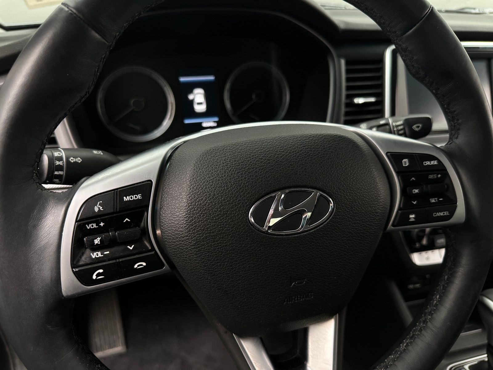 Thumbnail: 2019 Hyundai Sonata - 5