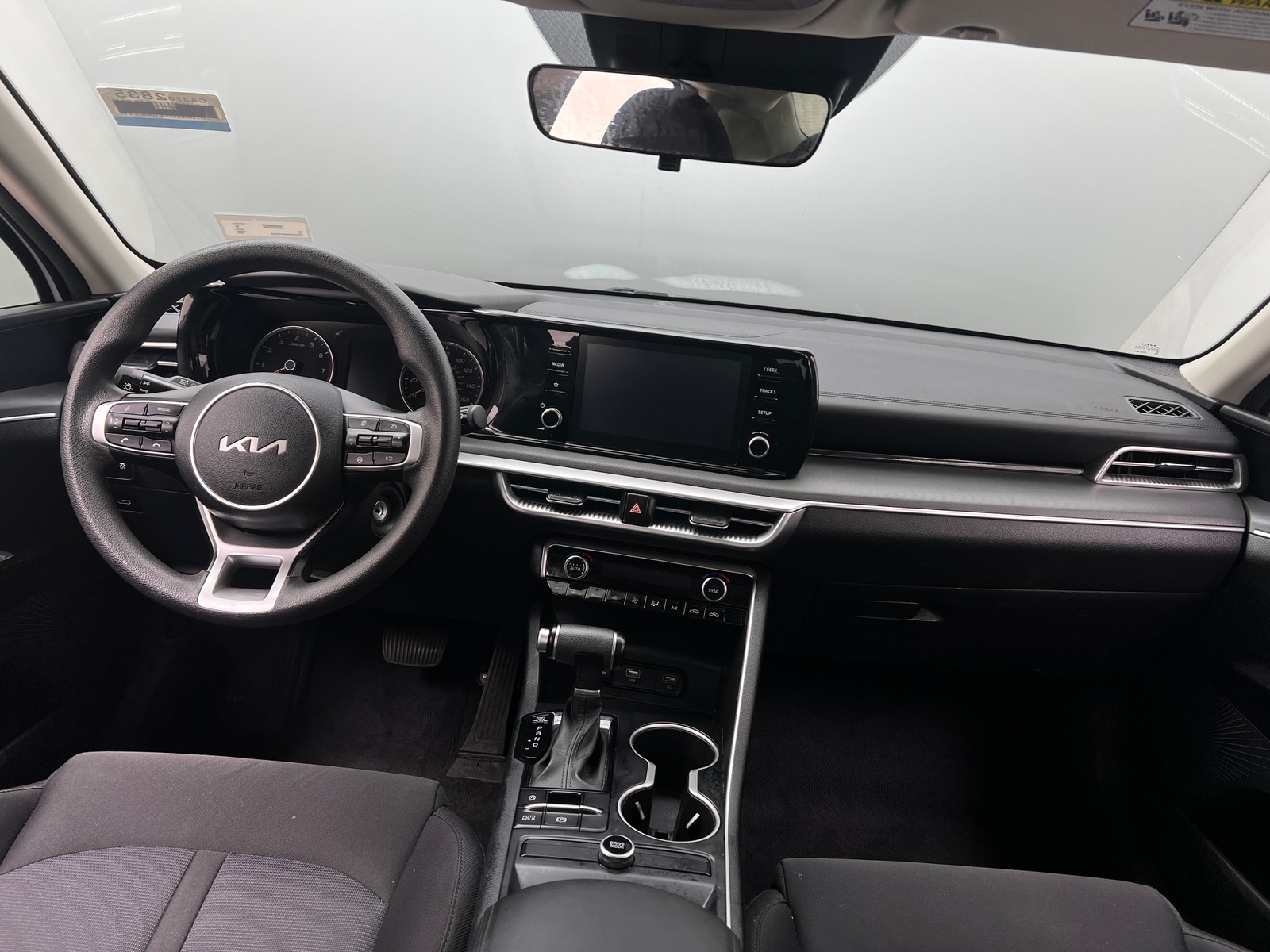 Thumbnail: 2022 Kia K5 - 3