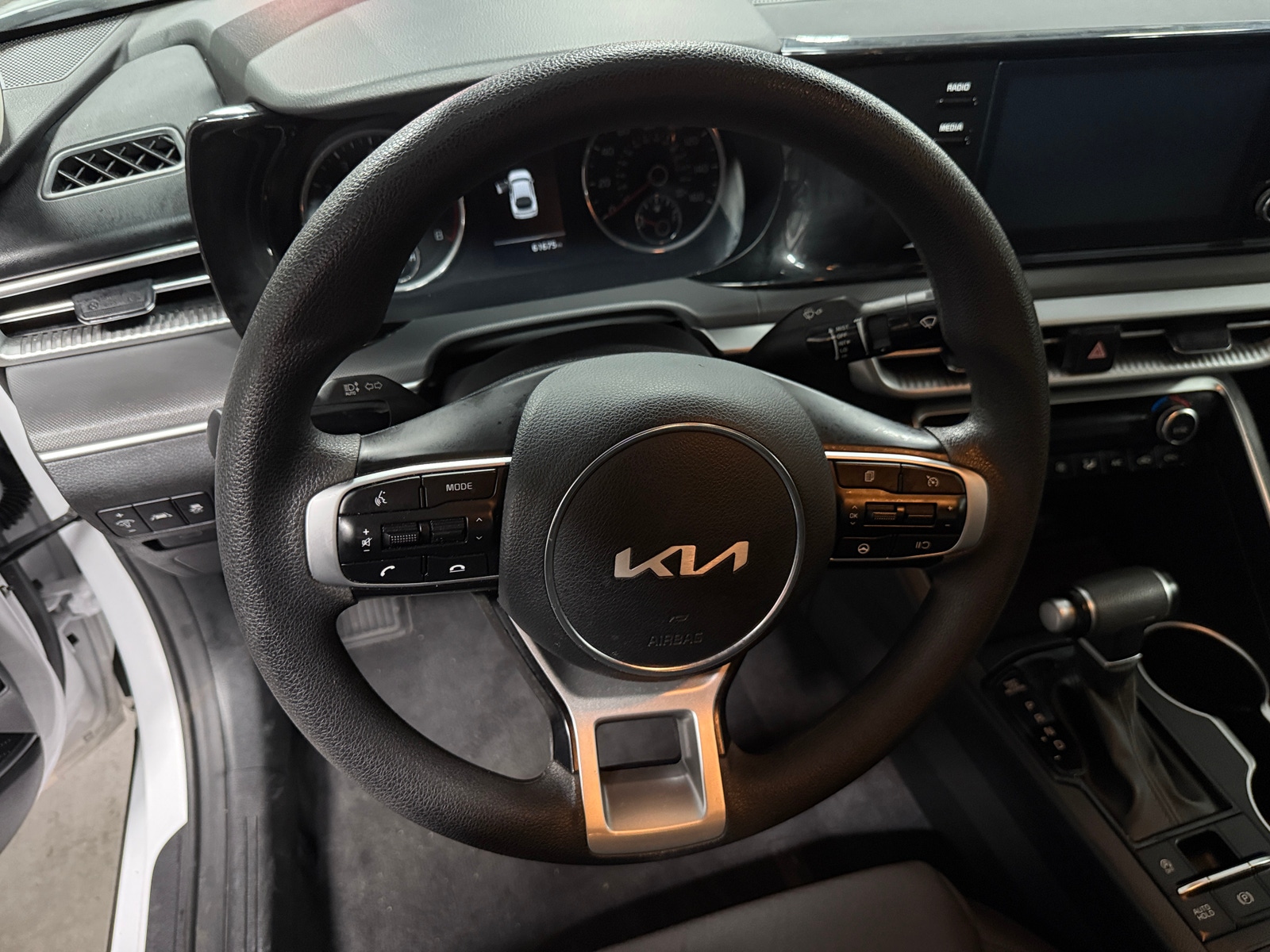 Thumbnail: 2022 Kia K5 - 5