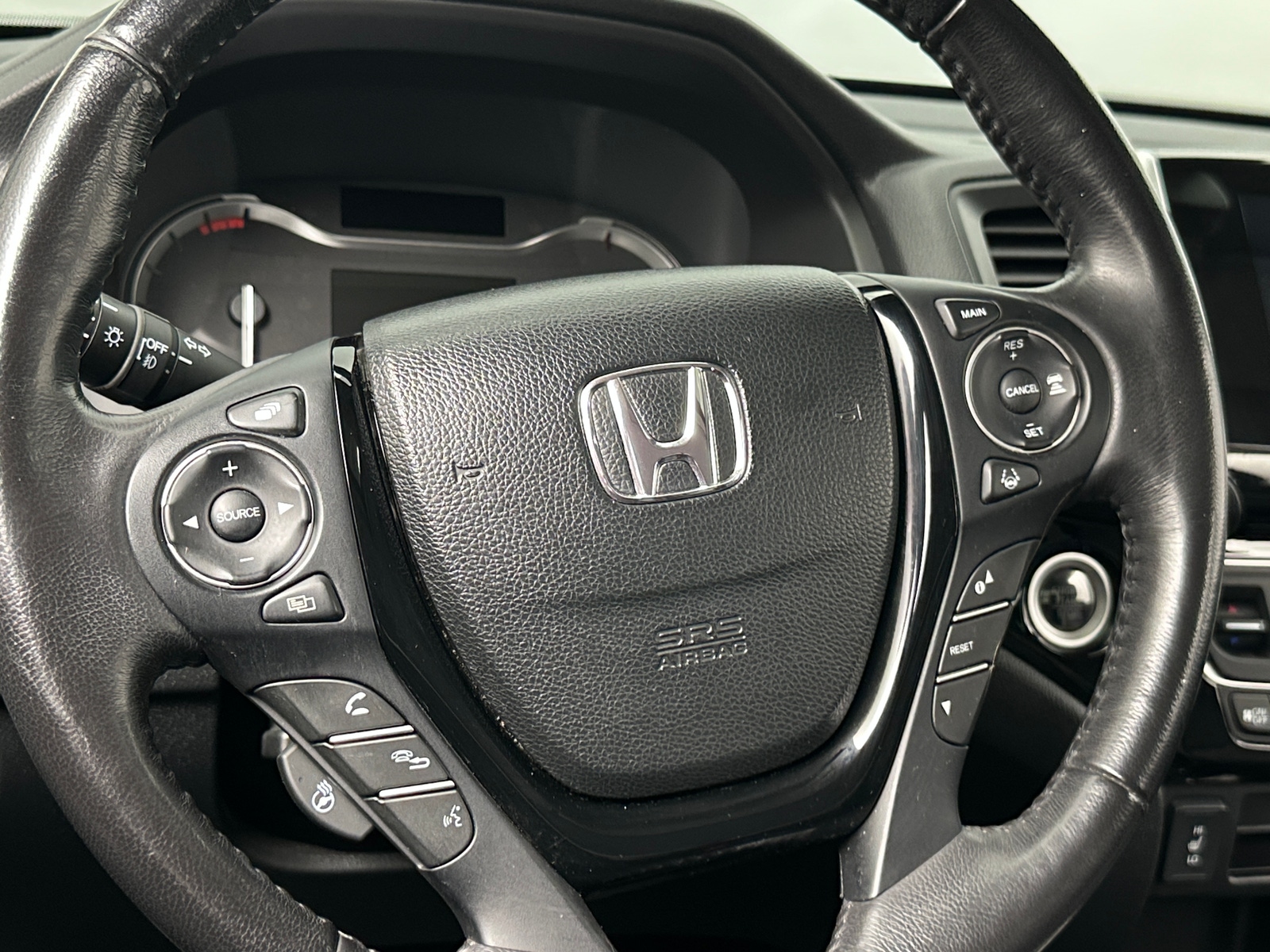 Thumbnail: 2019 Honda Ridgeline - 4