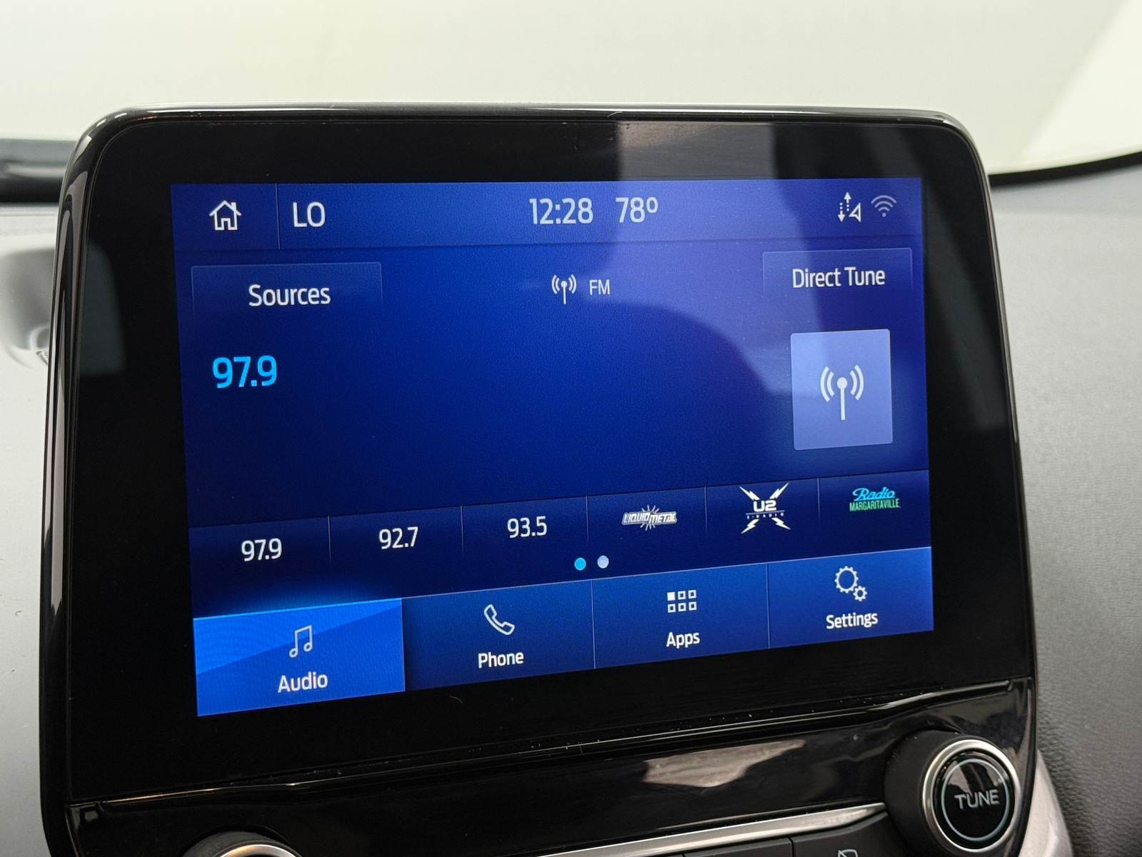 Thumbnail: 2021 Ford EcoSport - 4