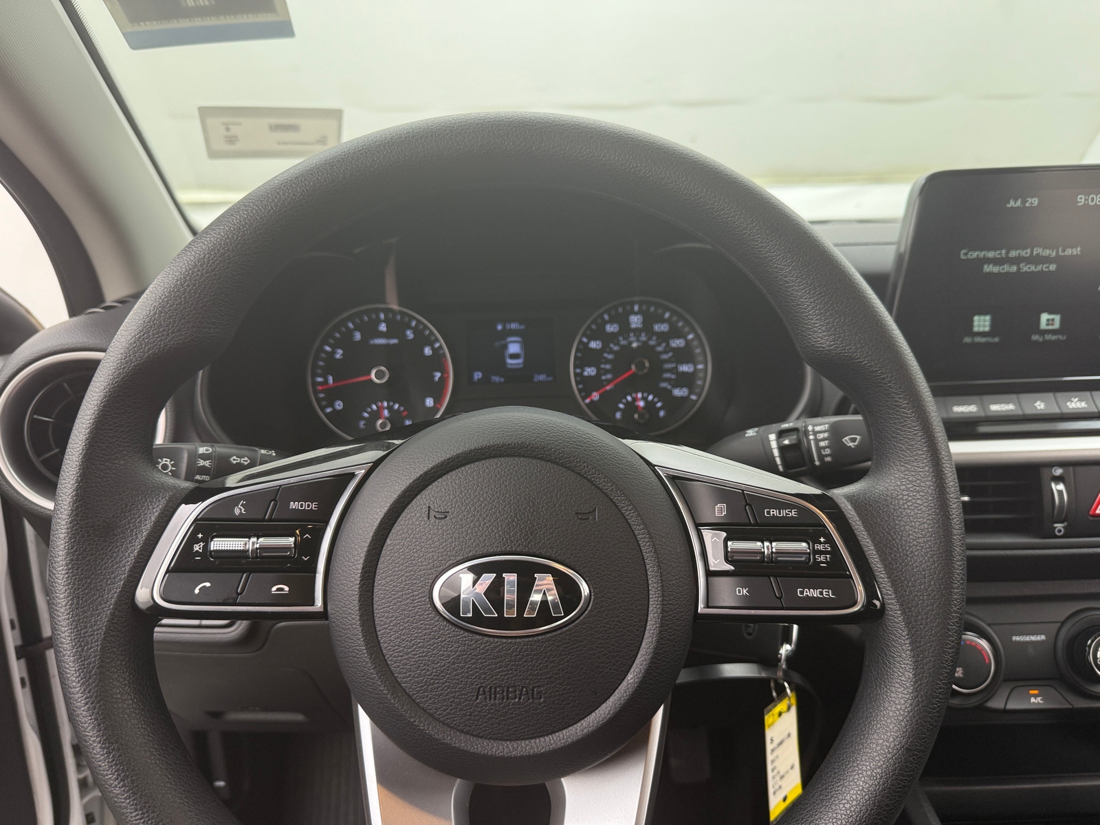 Thumbnail: 2021 Kia Forte - 5