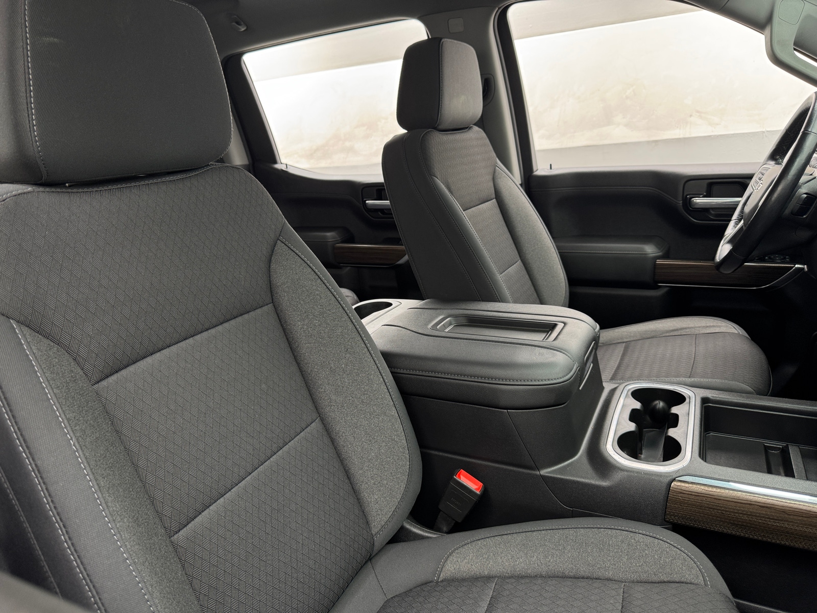 Thumbnail: 2020 Chevrolet Silverado 1500 - 2