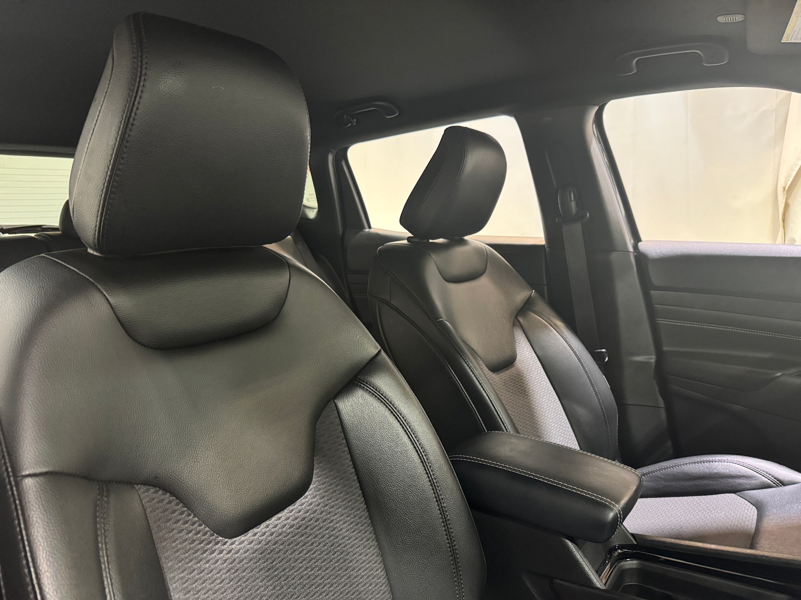 Thumbnail: 2022 Jeep Compass - 2