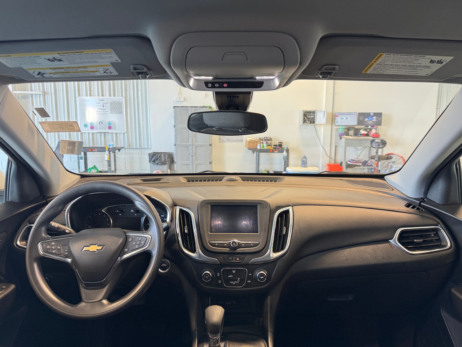 Thumbnail: 2023 Chevrolet Equinox - 3