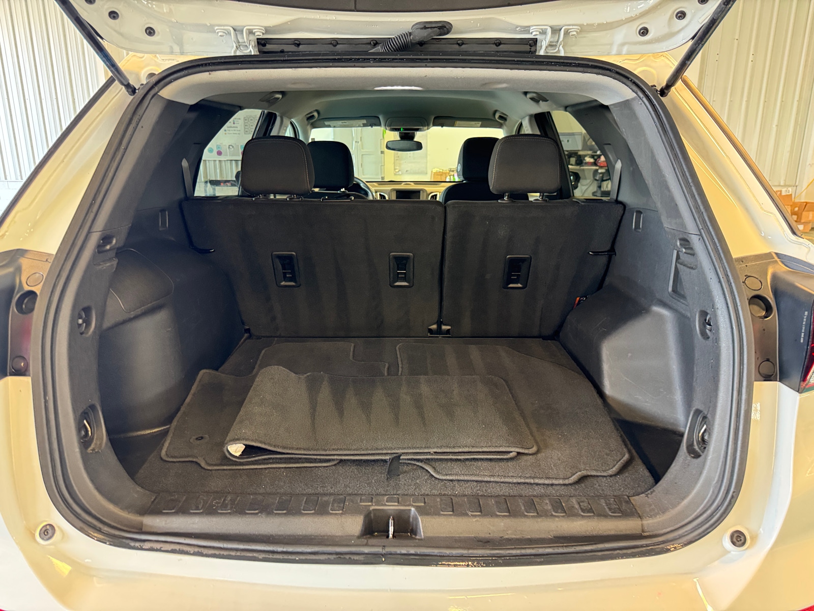 Thumbnail: 2023 Chevrolet Equinox - 7