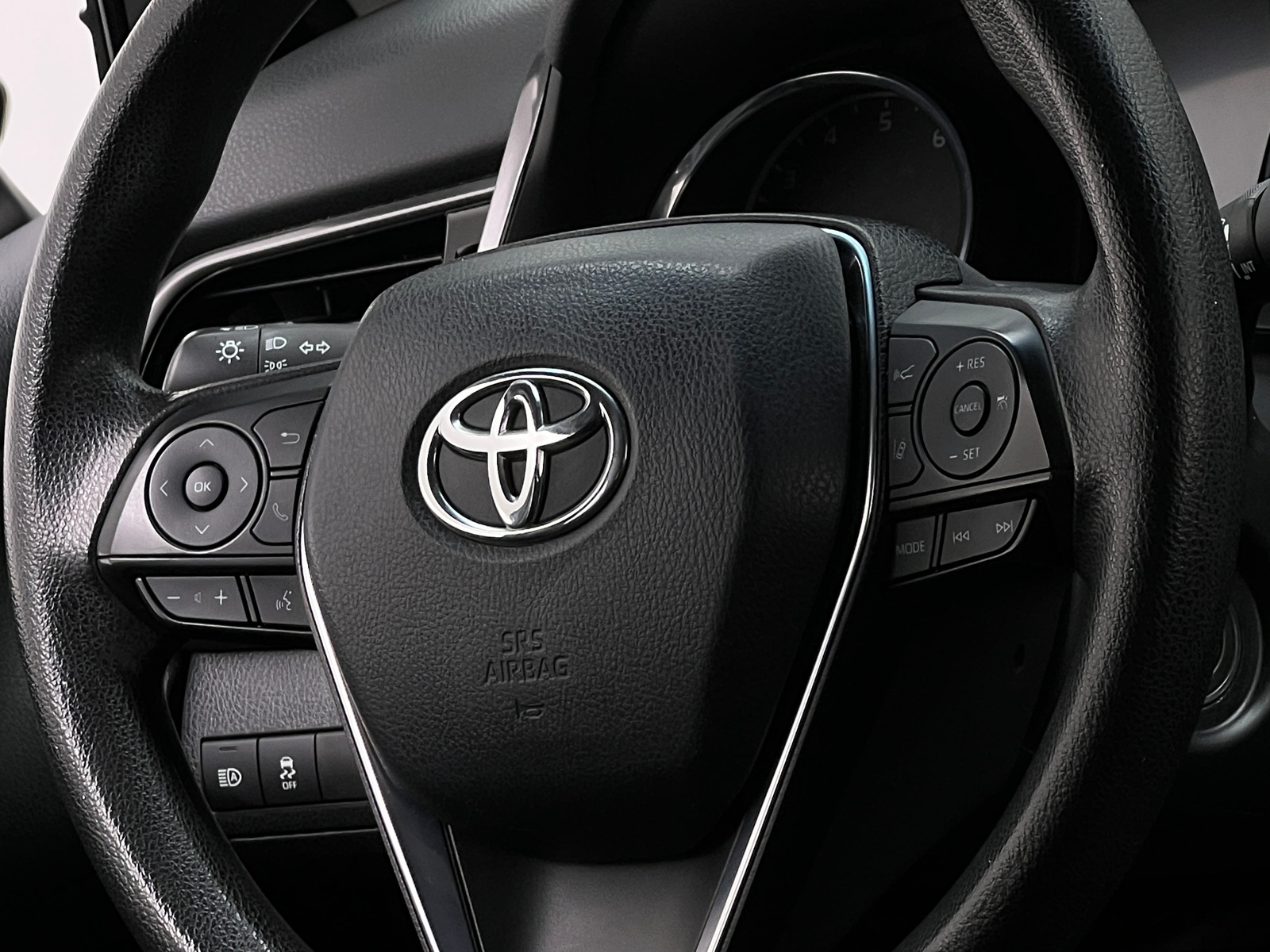 Thumbnail: 2020 Toyota Camry - 5