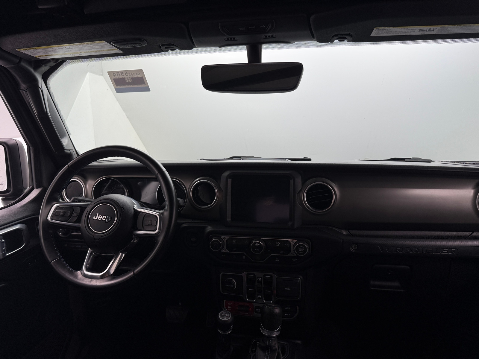 Thumbnail: 2022 Jeep Wrangler - 3