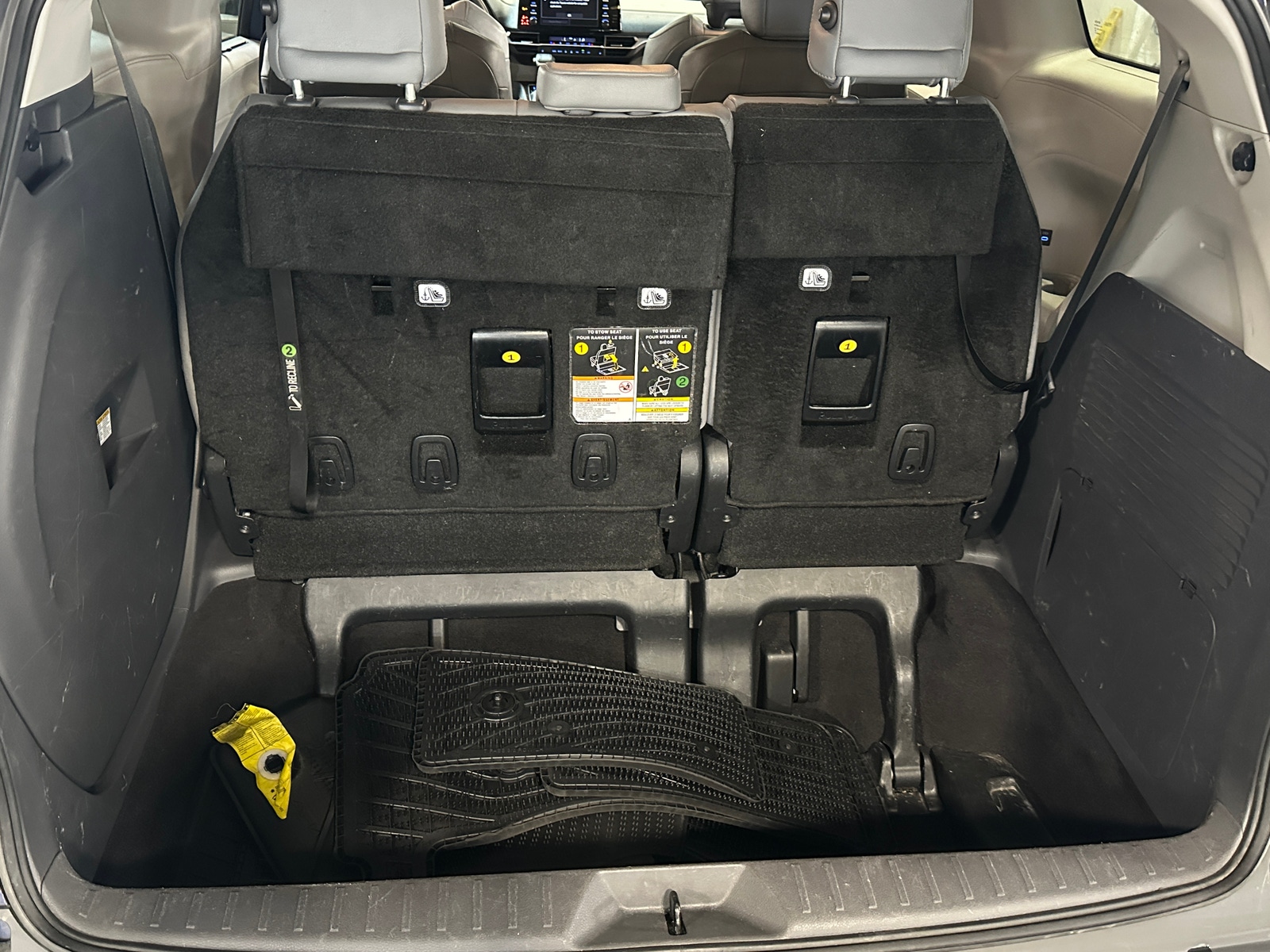 Thumbnail: 2021 Toyota Sienna - 6