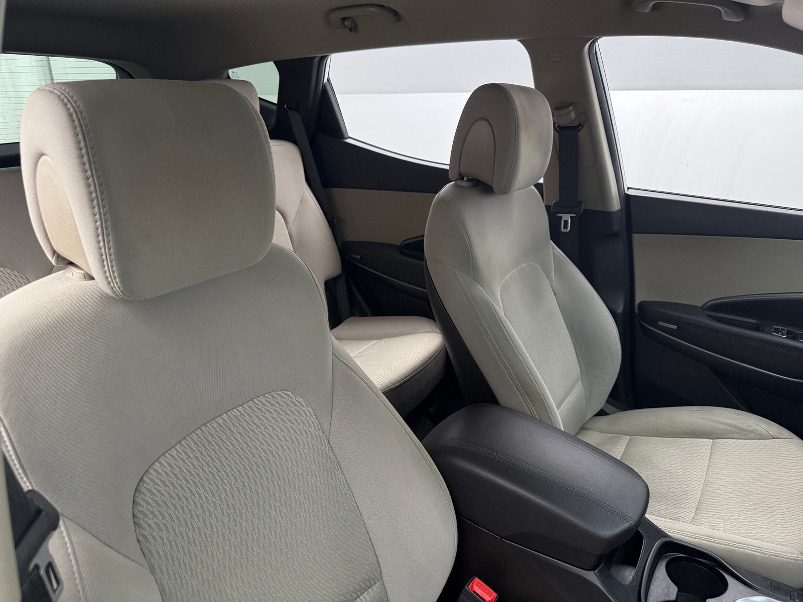 Thumbnail: 2017 Hyundai Santa Fe - 2