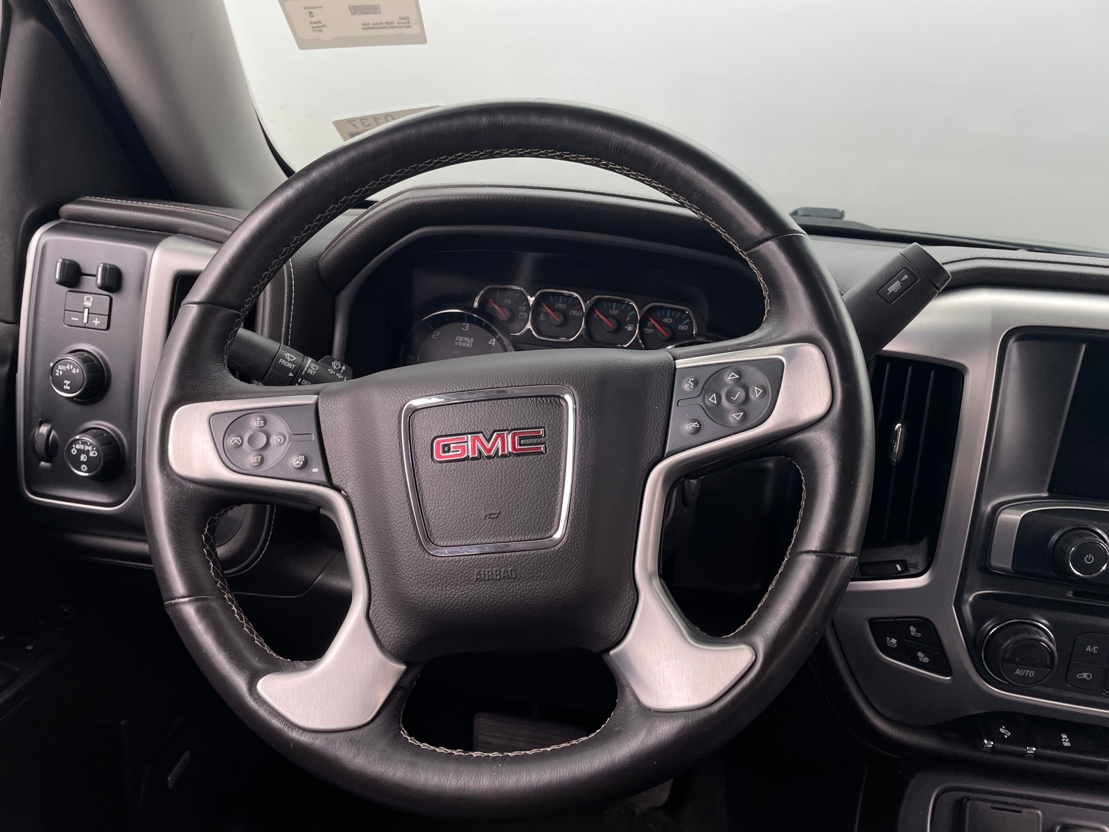 Thumbnail: 2017 GMC Sierra 1500 - 4