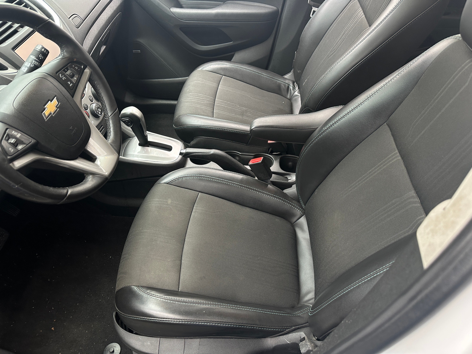 Thumbnail: 2016 Chevrolet Trax - 2