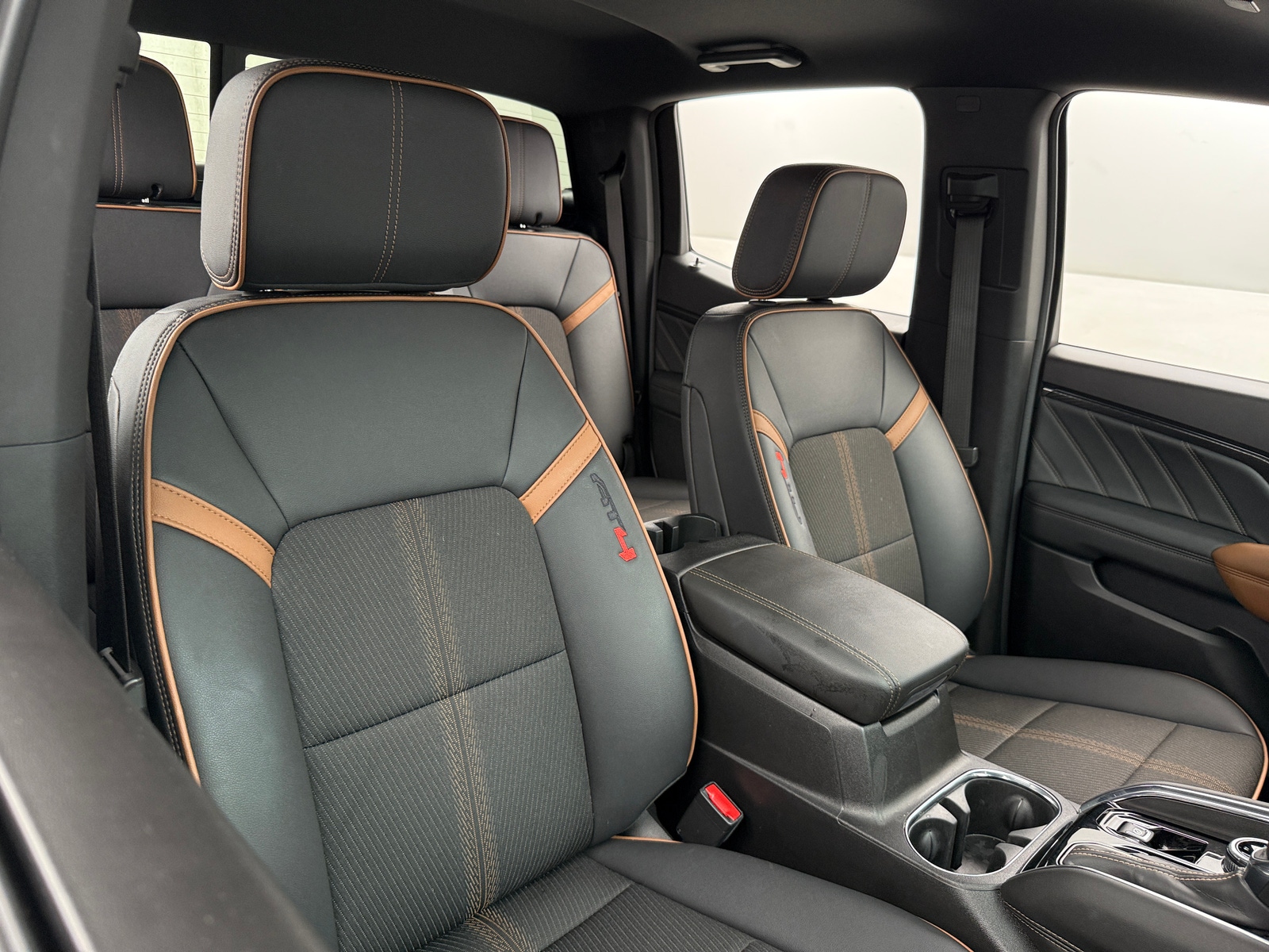 Thumbnail: 2024 GMC Canyon - 2
