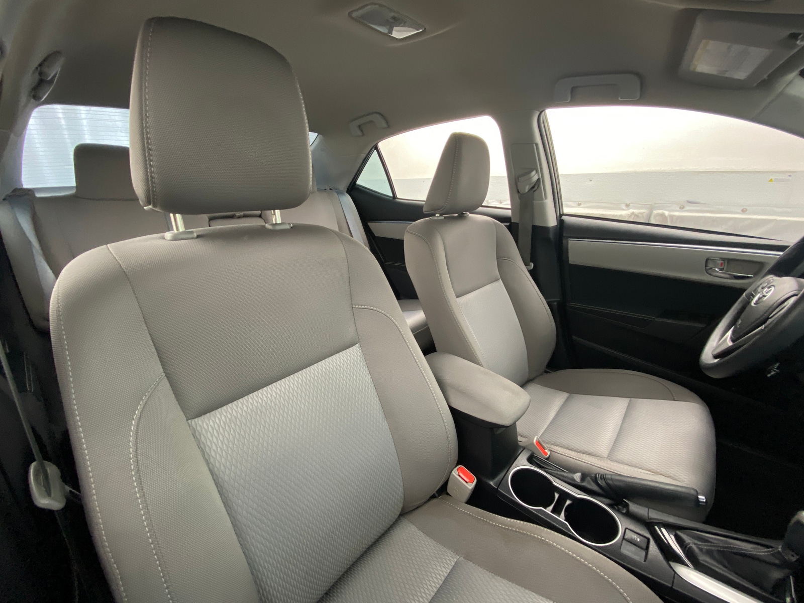 Thumbnail: 2016 Toyota Corolla - 2