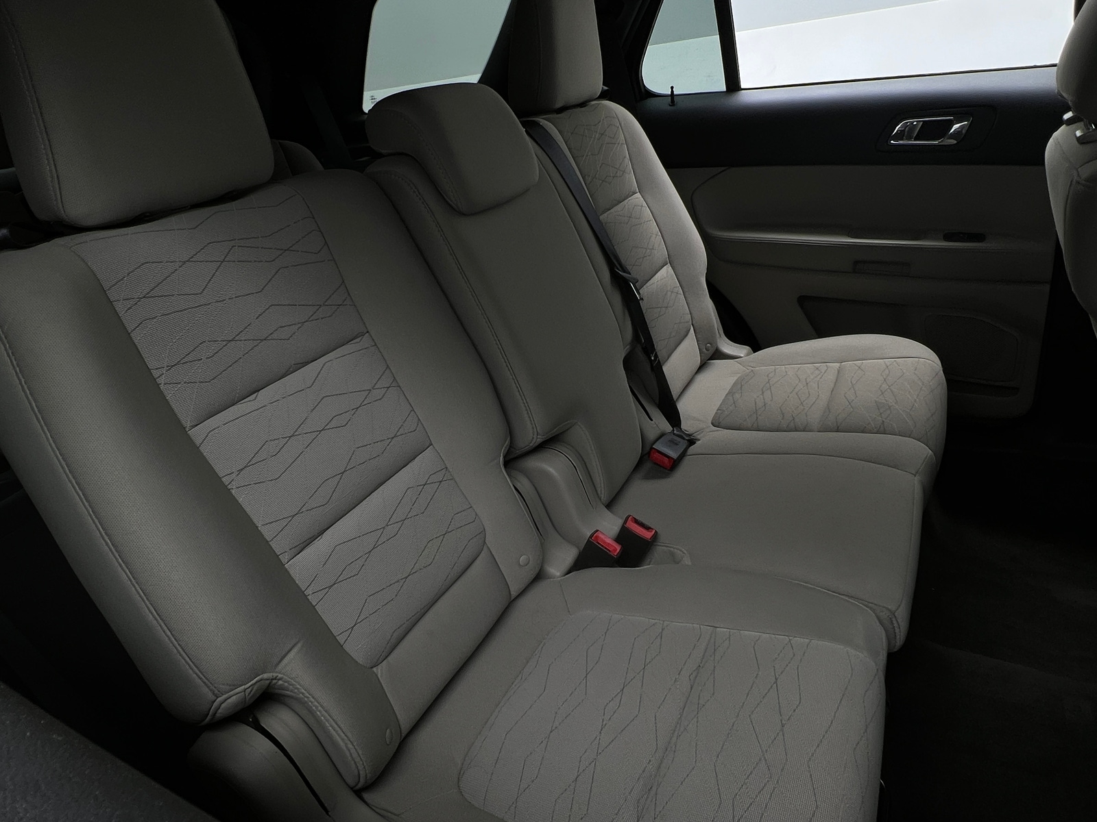 Thumbnail: 2014 Ford Explorer - 6