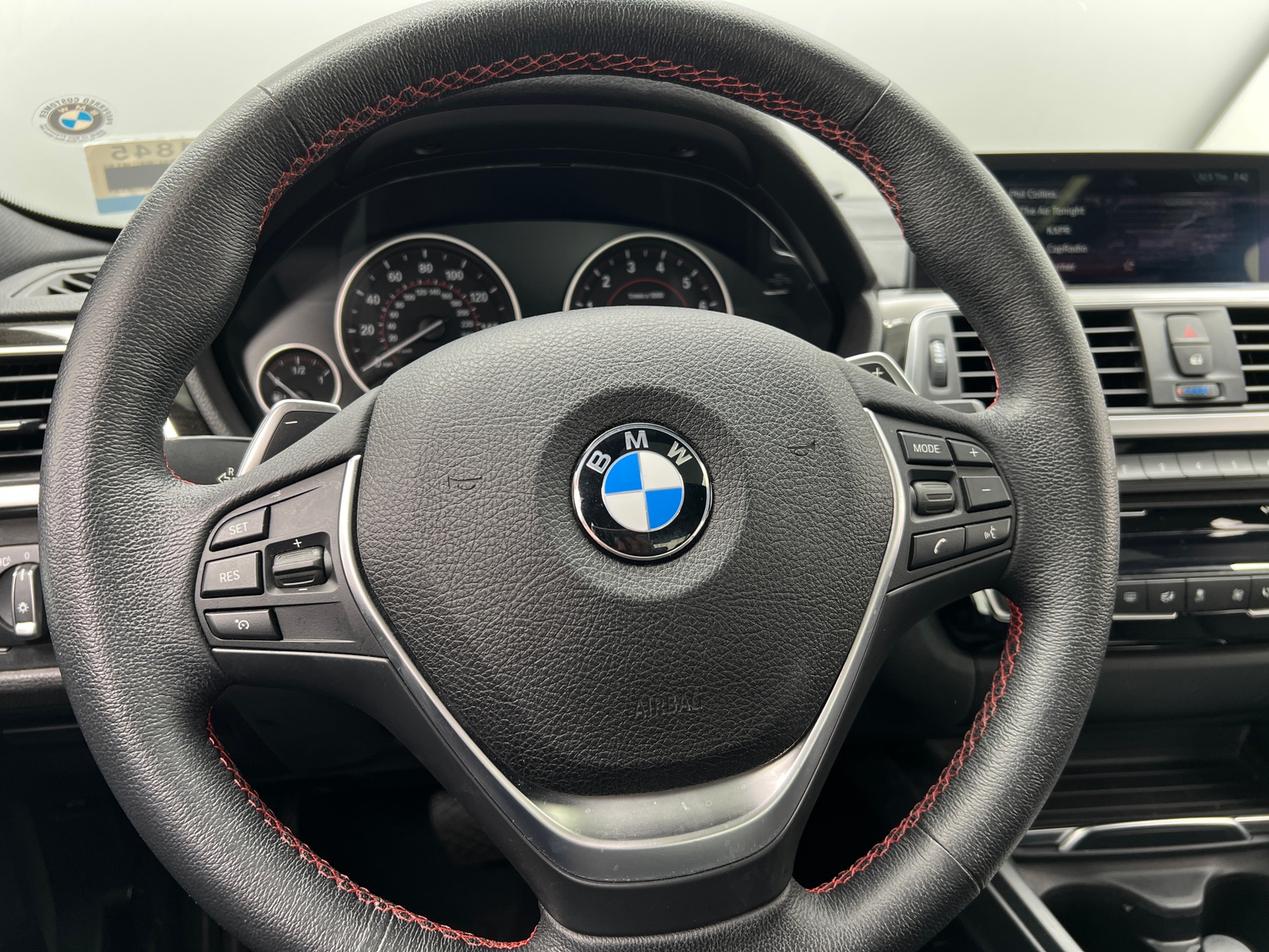 Thumbnail: 2018 BMW 3 Series - 4
