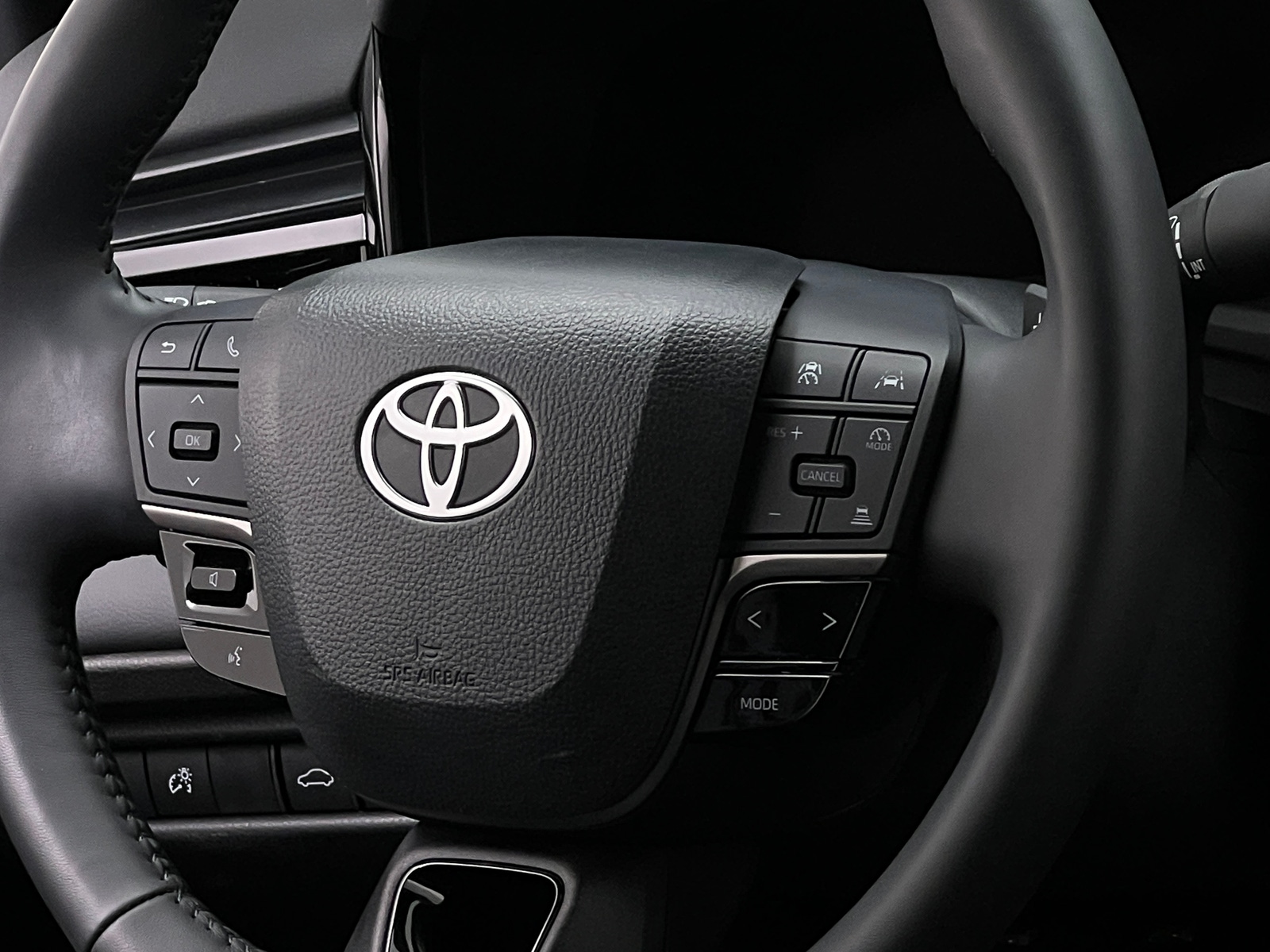Thumbnail: 2025 Toyota Camry - 4
