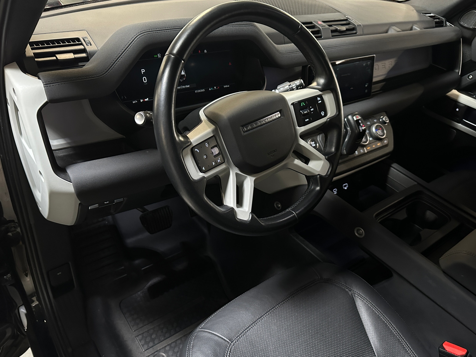 Thumbnail: 2023 Land Rover Defender - 2