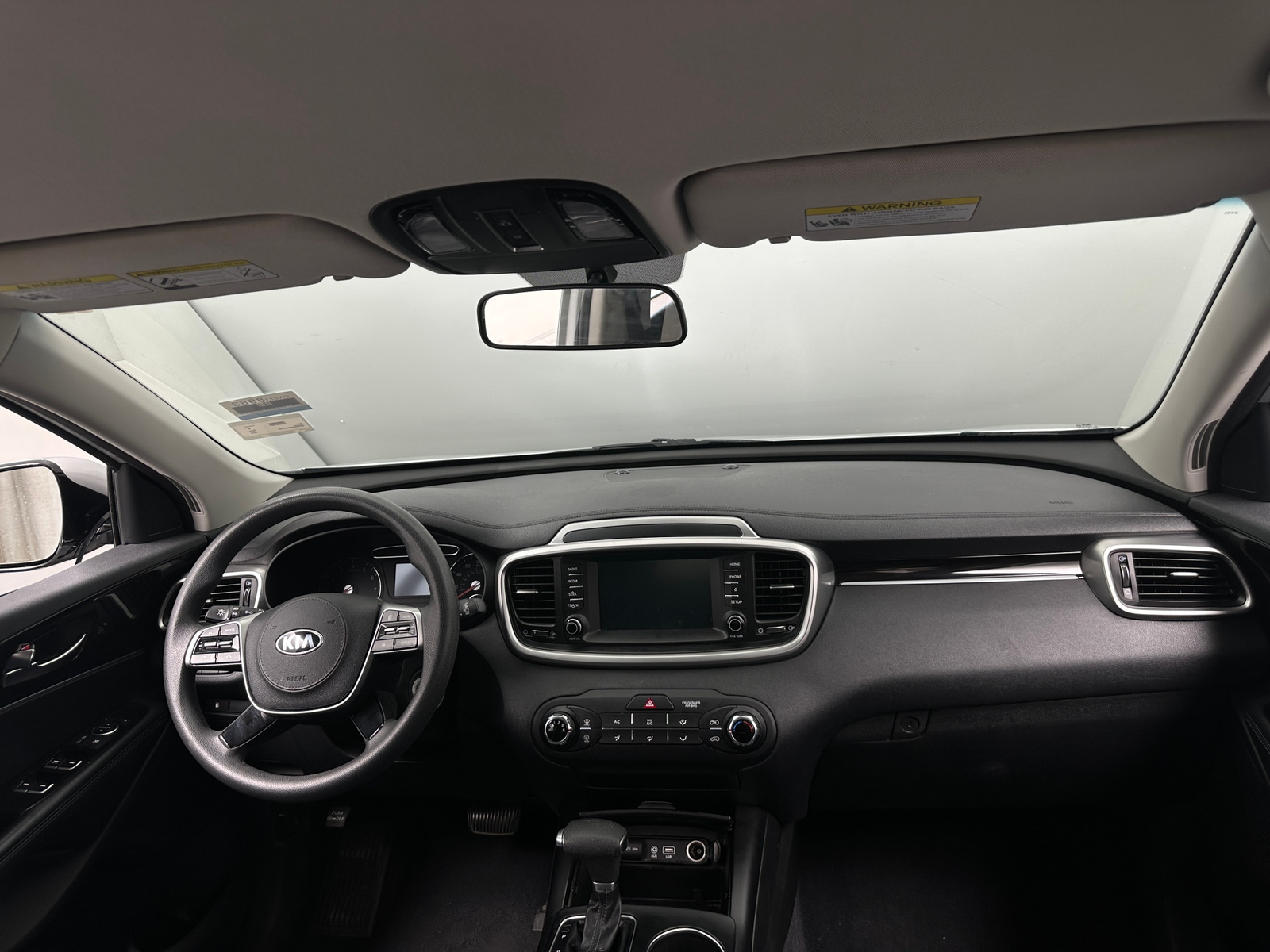 Thumbnail: 2019 Kia Sorento - 3