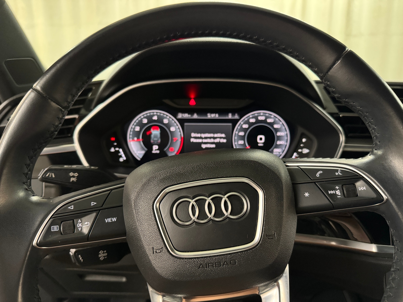 Thumbnail: 2019 Audi Q3 - 3