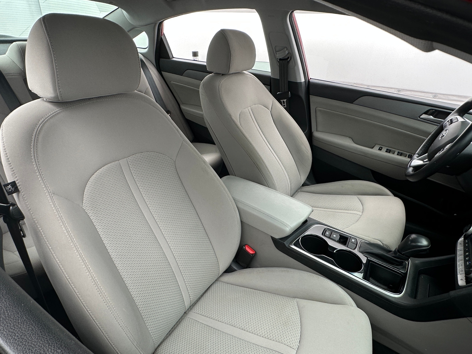 Thumbnail: 2019 Hyundai Sonata - 2