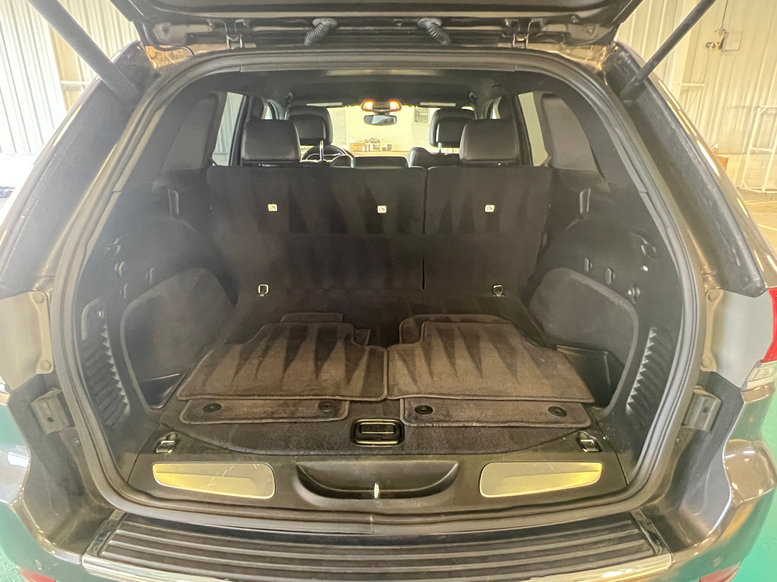 Thumbnail: 2018 Jeep Grand Cherokee - 7