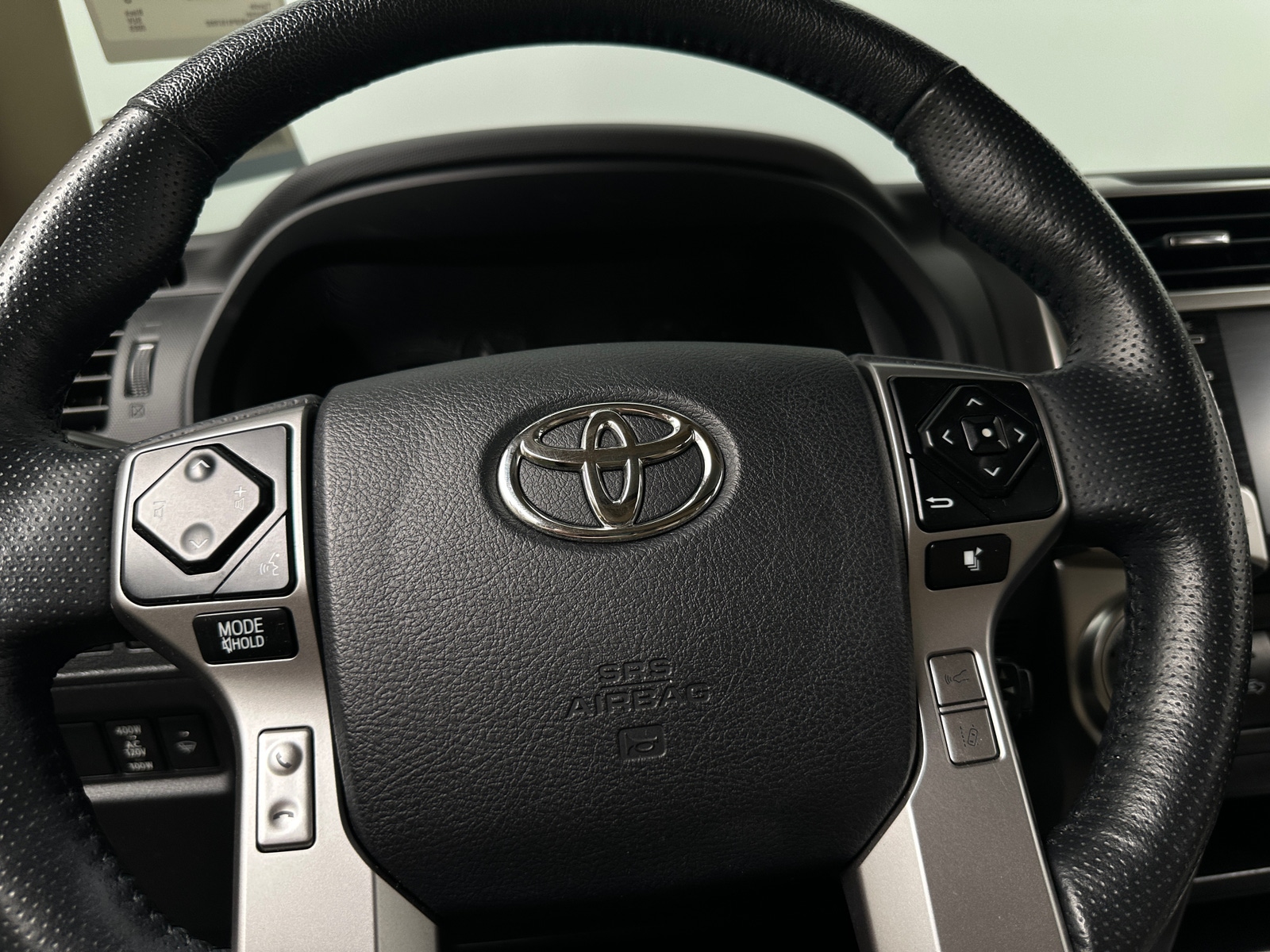 Thumbnail: 2023 Toyota 4Runner - 4