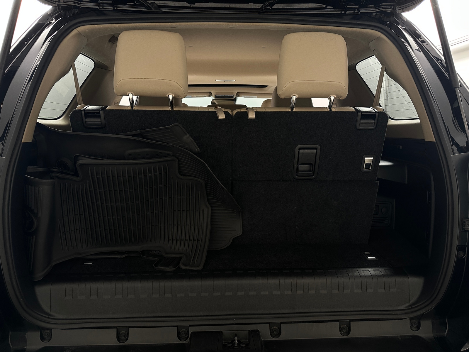 Thumbnail: 2023 Toyota 4Runner - 6