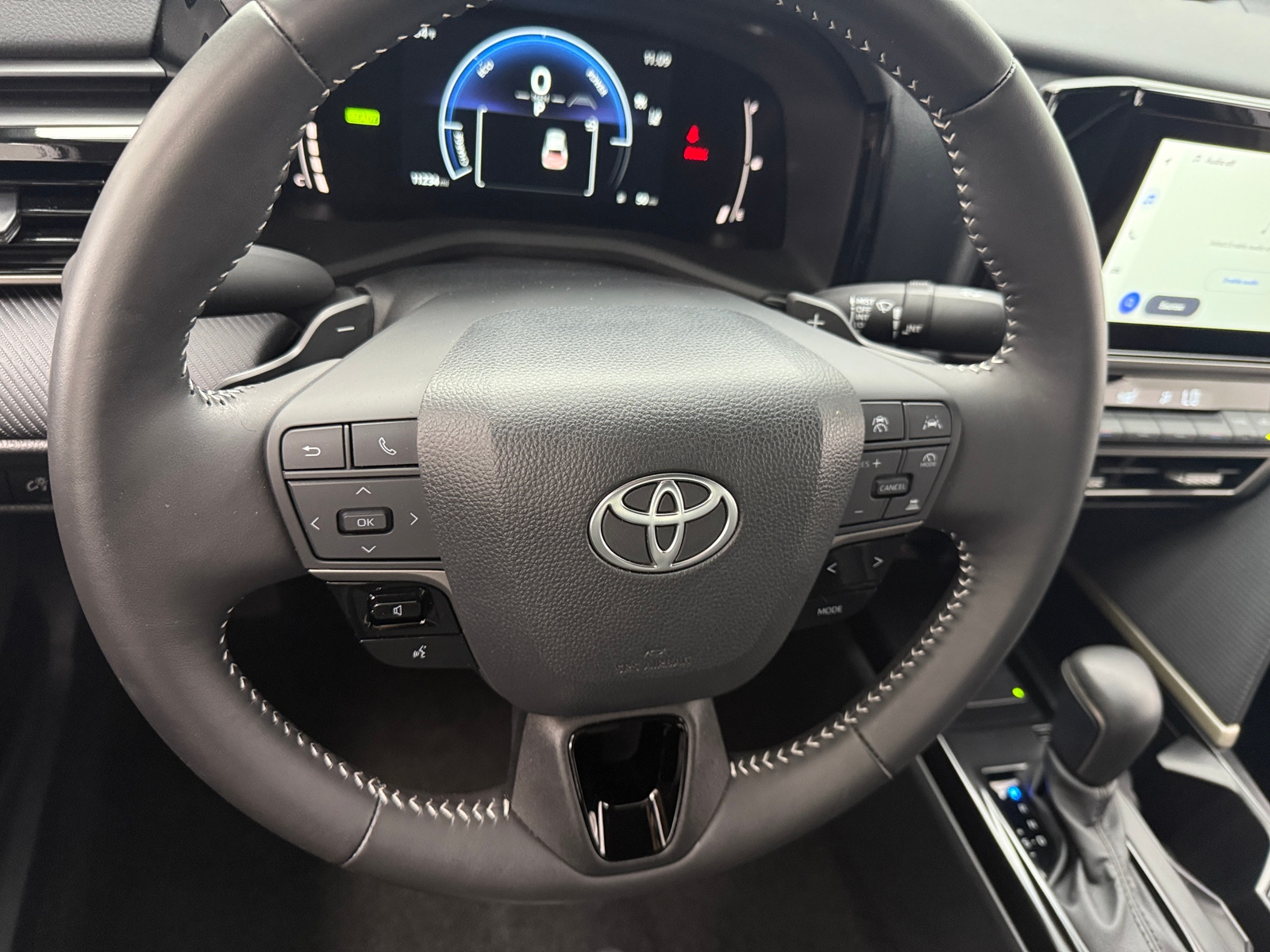 Thumbnail: 2025 Toyota Camry - 4