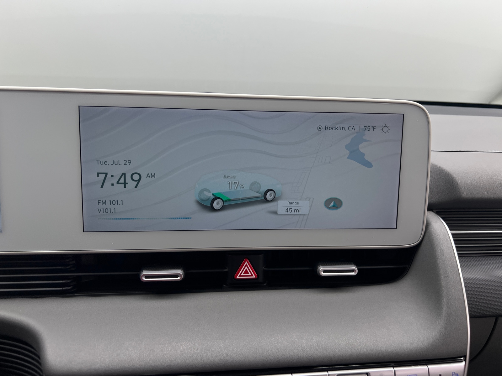 Thumbnail: 2023 Hyundai Ioniq 5 - 3