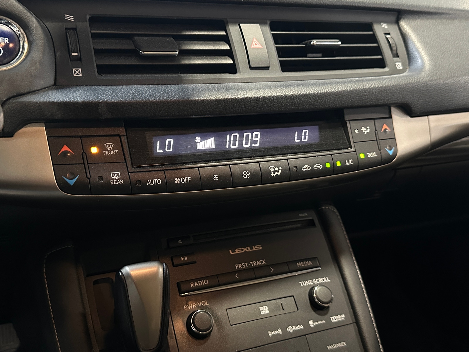 Thumbnail: 2014 Lexus CT - 3