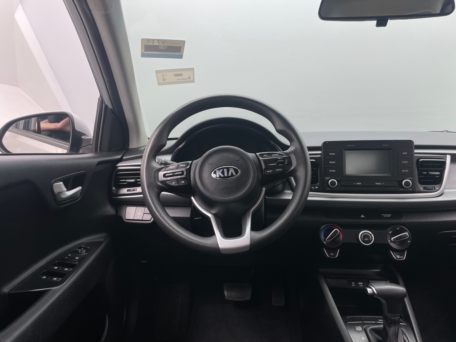 Thumbnail: 2019 Kia Rio - 5