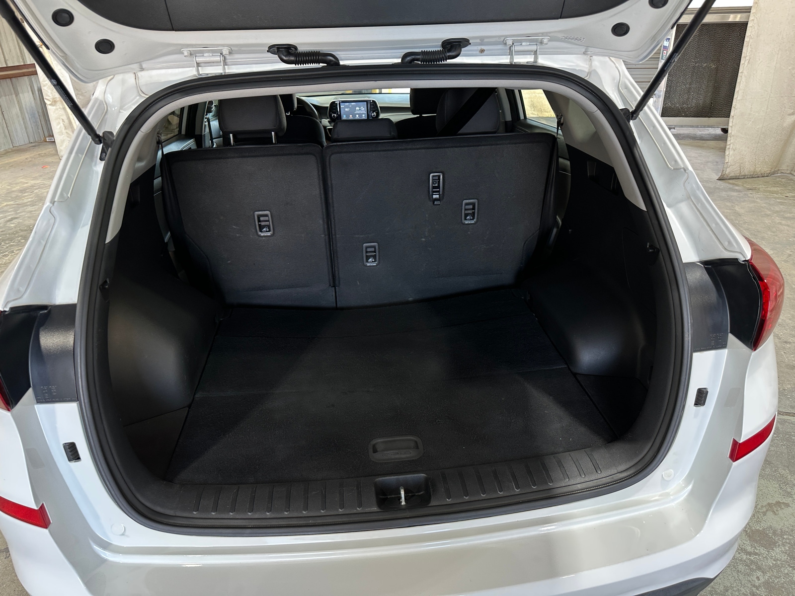 Thumbnail: 2019 Hyundai Tucson - 7