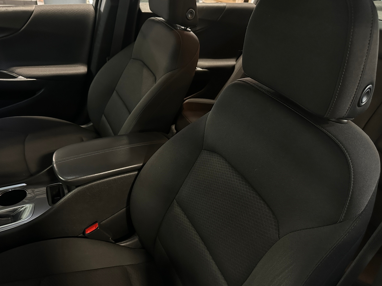Thumbnail: 2020 Chevrolet Malibu - 2